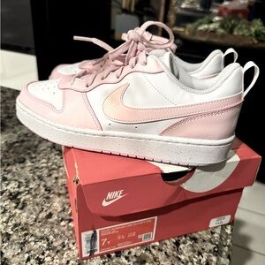 Brand new - Nike court borough low recraft (gs) - white pink foam - size 7y